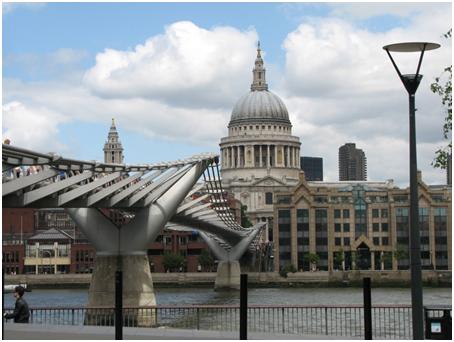 St. Pauls Cathedral in London with Millennium Bridge (Photo by the writer)