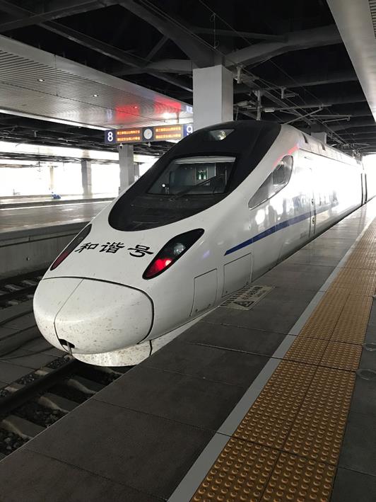 長春で製造された高速鉄道(筆者撮影)