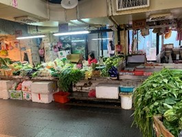 台北の伝統市場(筆者撮影)